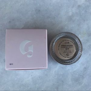 Glossier Makeup - Glossier Stretch Concealer G11 Glossier Makeup - Glossier Stretch Concealer G11